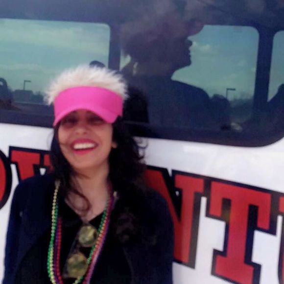 Meet your Posher, Sarv - Picture 1 of 1